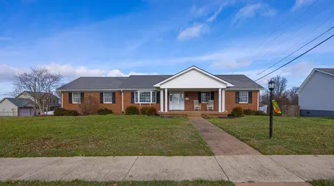 108 Castle Blvd, Paris, KY 40361