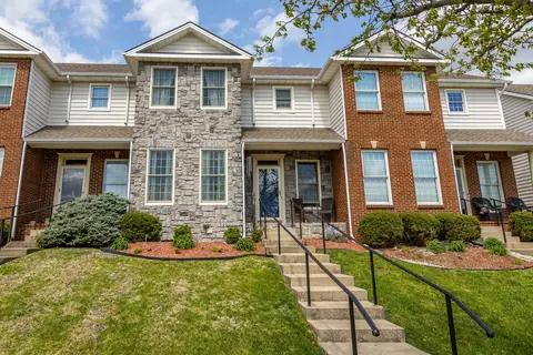 747 W Arrowhead Trl, Mount Sterling, KY 40353