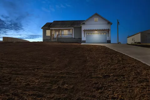 389 Nest Egg Rd, Mount Sterling, KY 40353