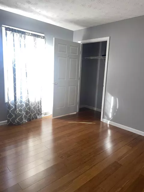Bedroom - 1012 E Irvine St, Richmond, KY 40475 photo 1 of 3