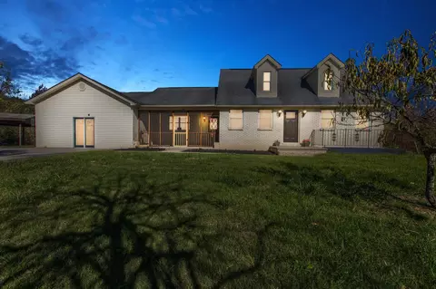 770 Pompeii Rd, Clay City, KY 40312