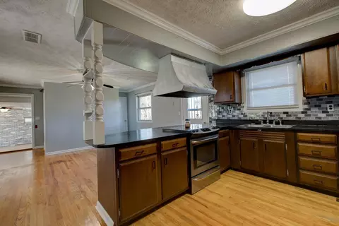 Kitchen - 770 Pompeii Rd, Clay City, KY 40312 photo 4 of 4