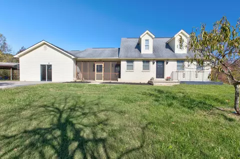 Exterior - 770 Pompeii Rd, Clay City, KY 40312 photo 2 of 14
