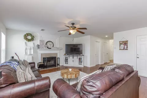 153 Stephen Dr, Georgetown, KY 40324 photo 5
