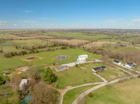 524 Davenport Rd, Harrodsburg, KY 40330