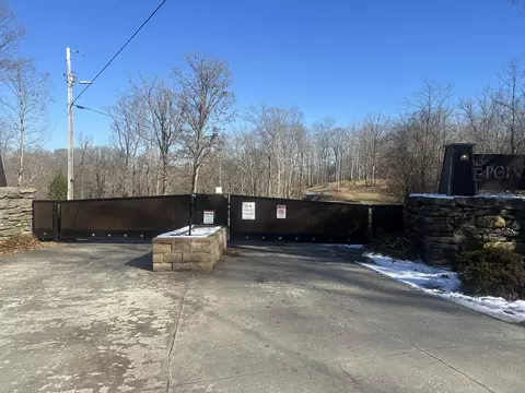 30 C Rockfish Ln, Celina, TN 38551