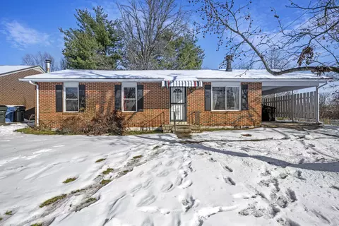 3198 Beaver Creek Dr, Lexington, KY 40517