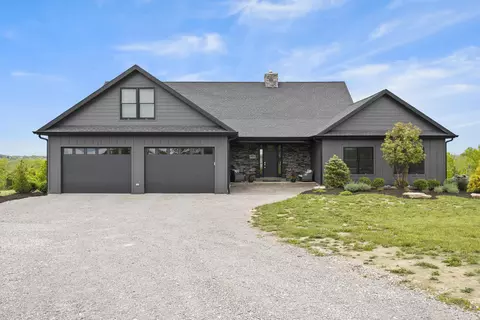 6755 Boonesboro Rd, Winchester, KY 40391