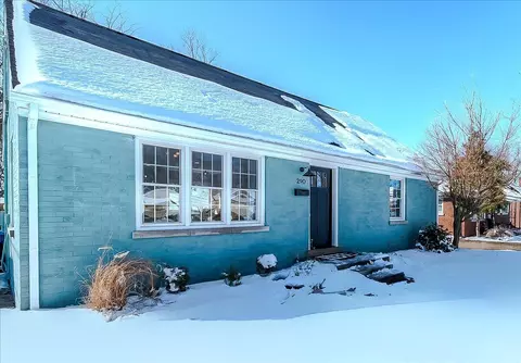 290 Hill N Dale Rd, Lexington, KY 40503