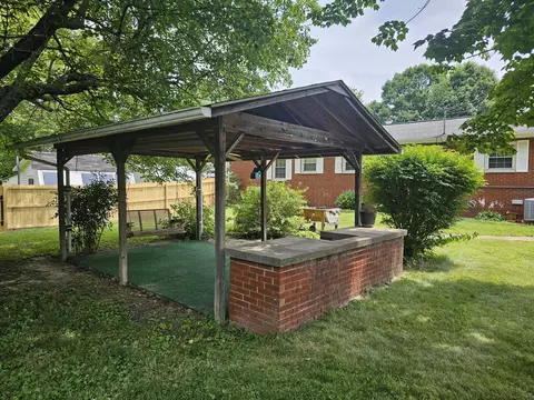 105 Ellen Ln, Corbin, KY 40701 photo 4