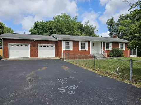 105 Ellen Ln, Corbin, KY 40701 photo 3