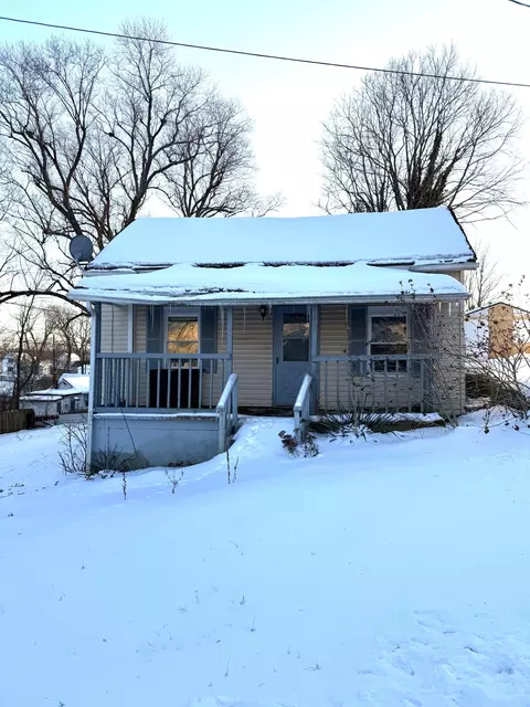 207 W 4th St, Millersburg, KY 40348