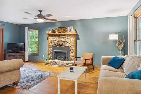 Living - 79 Tranquility Pl, Burnside, KY 42519 photo 1 of 13