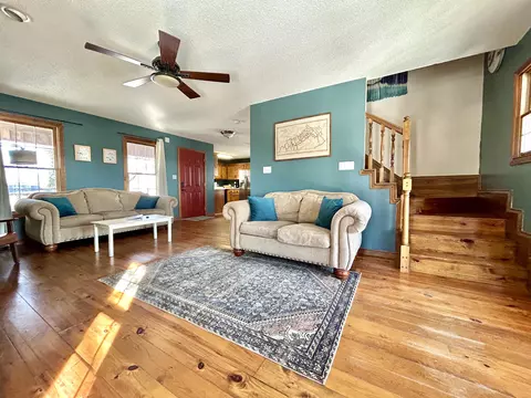 Living - 79 Tranquility Pl, Burnside, KY 42519 photo 9 of 13