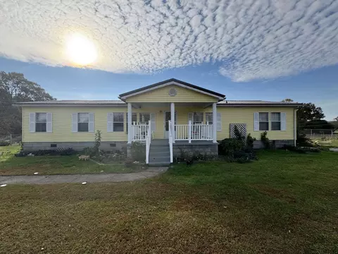 4283 Old Sand Rd, Owingsville, KY 40360