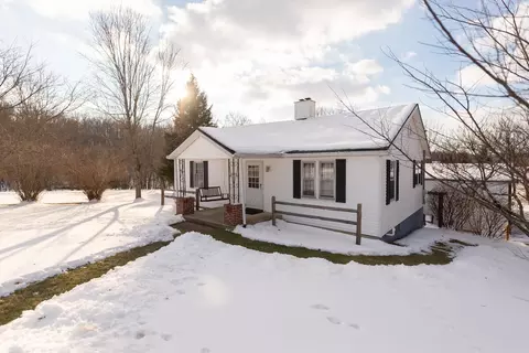 1276 Gunnell Rd, Sadieville, KY 40370