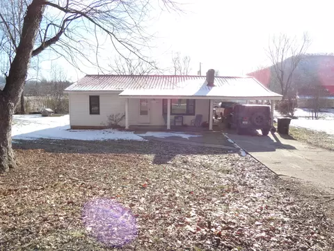 613 Little Hardwicks Creek Rd, Clay City, KY 40312