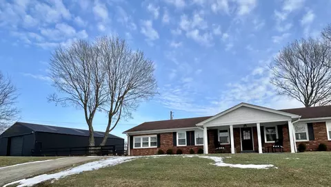 1080 Lucas Ln, Frankfort, KY 40601