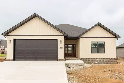 233 Skaggs Blvd, Nicholasville, KY 40356