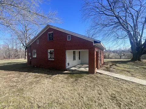 304 Ky 3276, Waynesburg, KY 40489