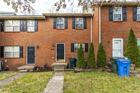 3625 Keystone Ct, Lexington, KY 40517