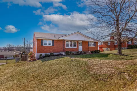 200 W Mason Ave, Danville, KY 40422