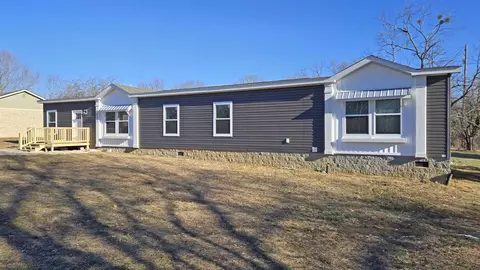 651 Bybee Loop Rd, Waco, KY 40385