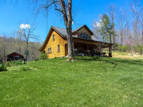 5699 N Us 127, Liberty, KY 42539