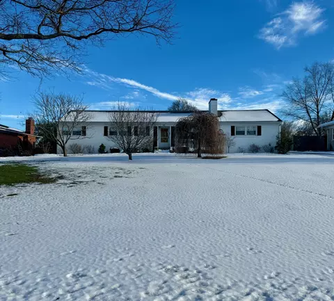 210 Idle Hour Dr, Lexington, KY 40502