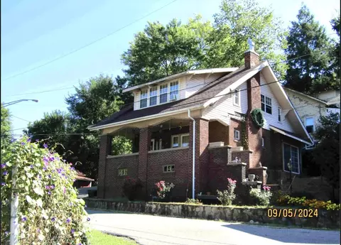 501 Harlan Ave, Harlan, KY 40831