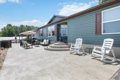 4031 Aderholt Rd, Bronston, KY 42518