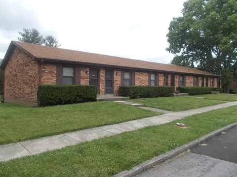2881 Winter Garden Dr, Lexington, KY 40517