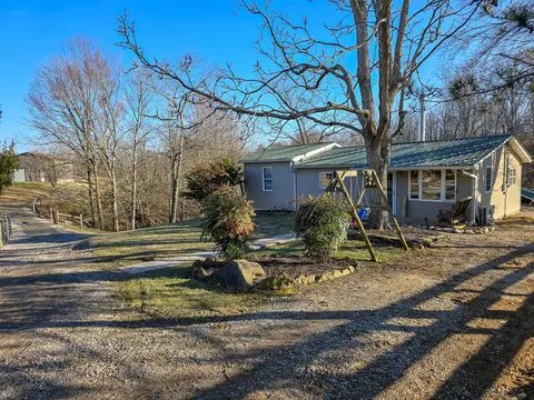 240 Pawpaw Creek Rd, Liberty, KY 42539