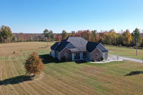 1319 Alton Station Rd, Lawrenceburg, KY 40342
