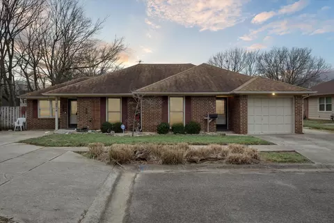 2212-2214 Overland Ct, Lexington, KY 40515