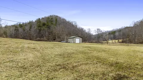 1657 Cave Branch Rd, Campton, KY 41301 photo 15