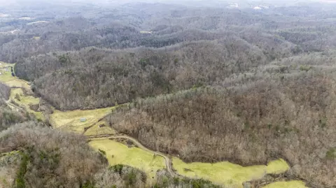 1657 Cave Branch Rd, Campton, KY 41301 photo 11
