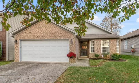 1048 Winding Oak Trl, Lexington, KY 40511