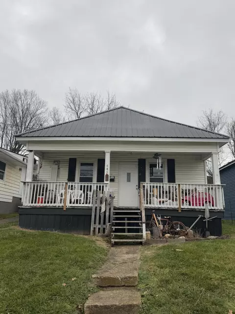 445 Spring St, Mount Sterling, KY 40353