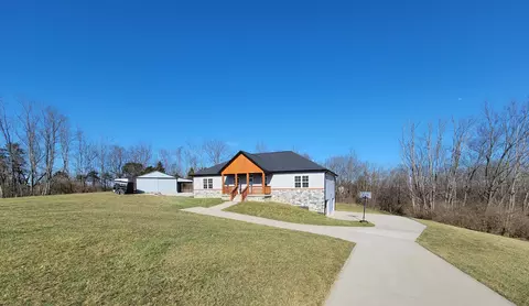 17 Teresa Dr, Cynthiana, KY 41031