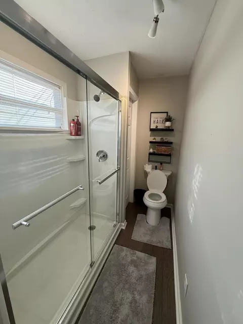 Bath - 106 Walnut Ln, Gray, KY 40734 photo 2 of 3