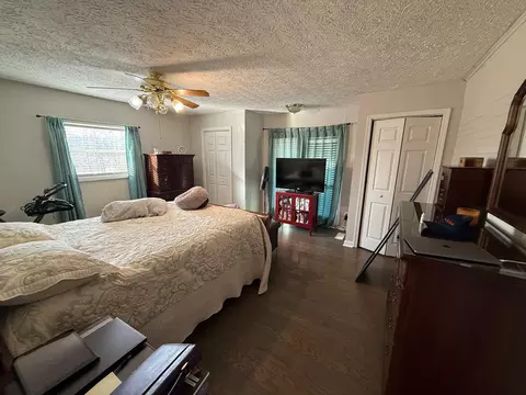Bedroom - 106 Walnut Ln, Gray, KY 40734 photo 1 of 3