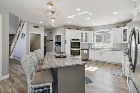 Kitchen - 2576 Roberts Bend Rd, Burnside, KY 42519 photo 3 of 6