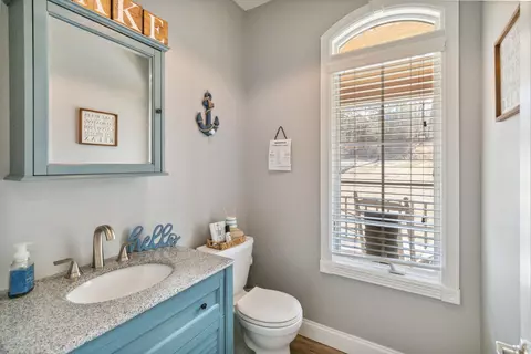 Bath - 2576 Roberts Bend Rd, Burnside, KY 42519 photo 1 of 7