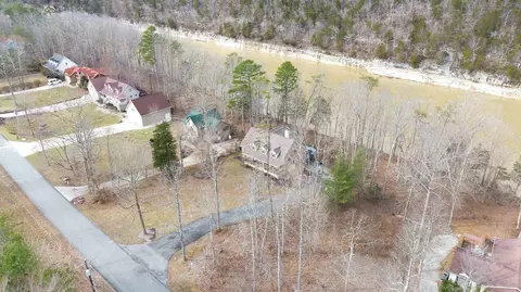 View/Area - 2576 Roberts Bend Rd, Burnside, KY 42519 photo 2 of 11