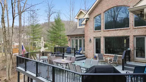 Exterior - 2576 Roberts Bend Rd, Burnside, KY 42519 photo 14 of 18
