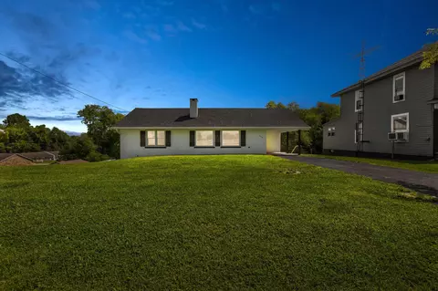 450 Slate Ave, Owingsville, KY 40360