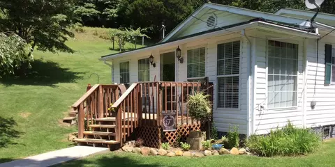 222 Seibers Rd, Closplint, KY 40927