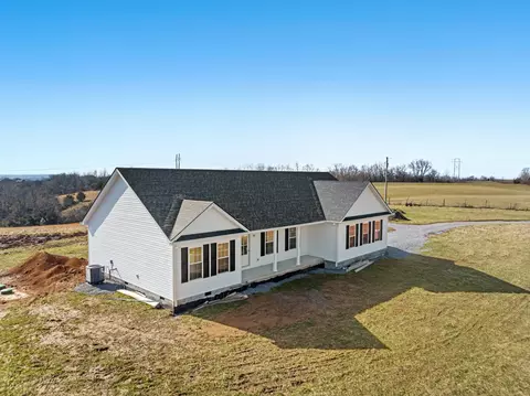 860 Perkins Ln, Lancaster, KY 40444