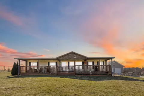 4913 Bloomfield Rd, Bardstown, KY 40004